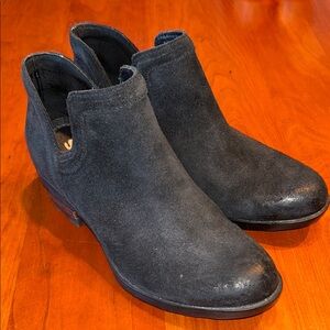 Women's Black Sorrel Suede Ankle Boots
